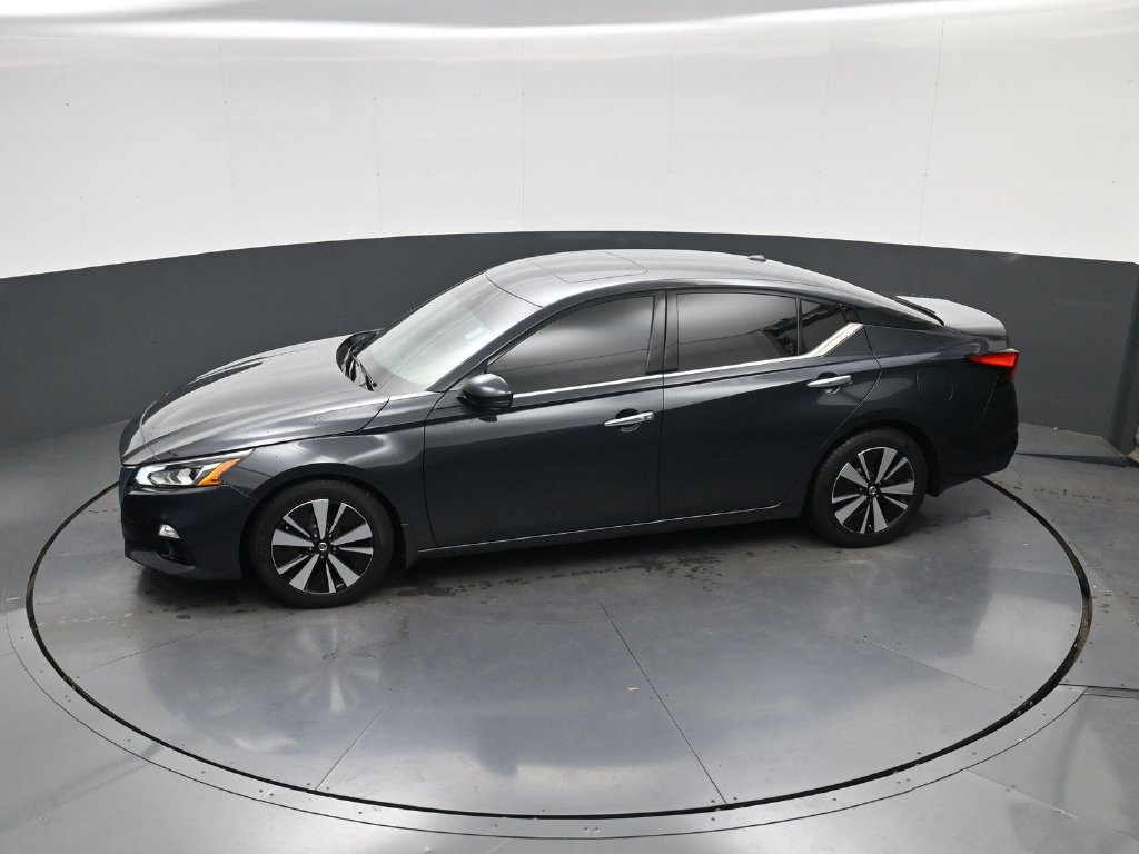 Used 2020 Nissan Altima 2.5 SL FWD image 30