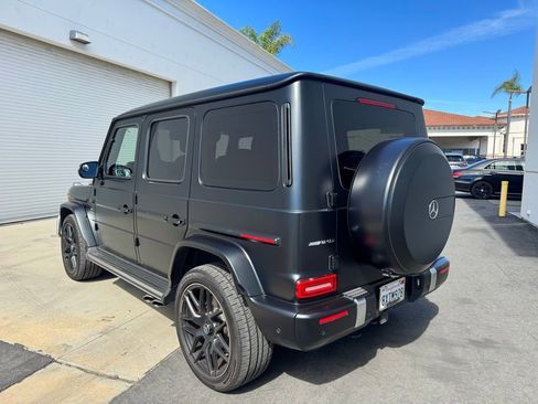 Used 2021 Mercedes-Benz G 63 AMG 4MATIC w/ G Manufaktur Interior Package image 3