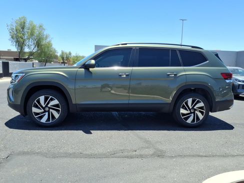New 2026 Volkswagen Atlas SE FWD image 4