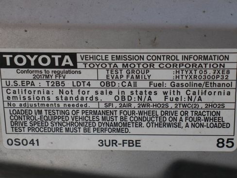 Used 2017 Toyota Tundra SR5 image 12