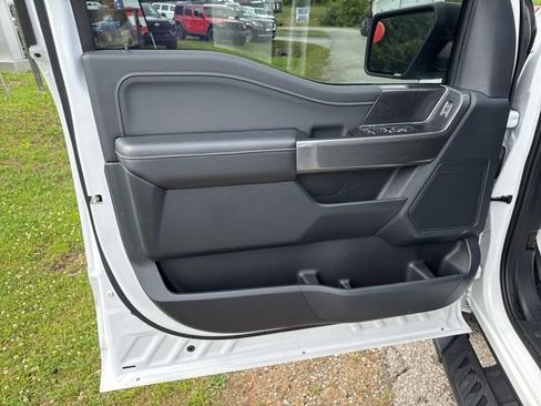 Used 2022 Ford F150 XLT w/ Equipment Group 302A High AWD/4WD image 18