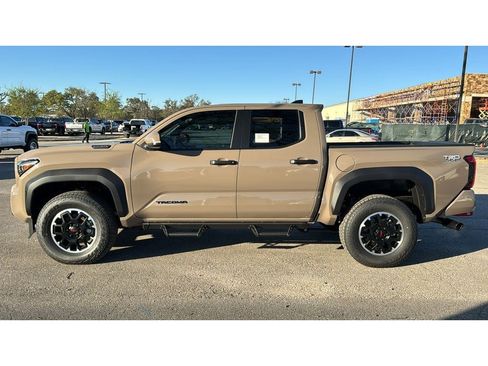 New 2026 Toyota Tacoma TRD Off-Road AWD/4WD image 38