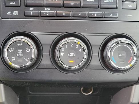 Used 2014 Subaru Forester 2.5i image 27