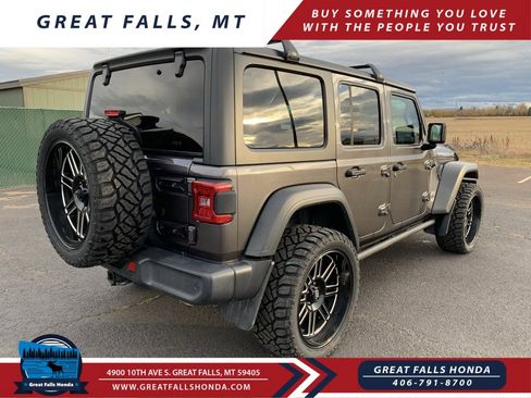 Used 2021 Jeep Wrangler Unlimited Sport image 7