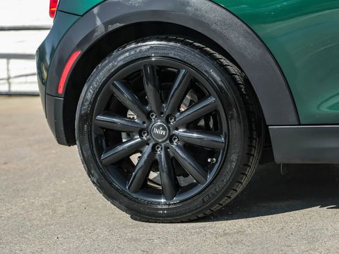 Used 2016 MINI Cooper 2-Door Hardtop image 38