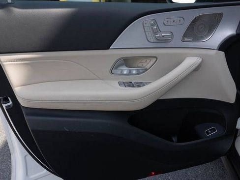 Certified 2025 Mercedes-Benz GLS 450 4MATIC image 12