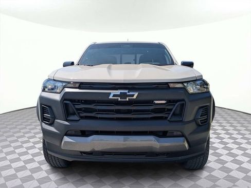 Used 2026 Chevrolet Colorado Trail Boss image 9