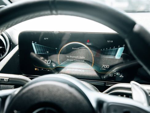 Used 2023 Mercedes-Benz GLA 35 AMG 4MATIC image 30