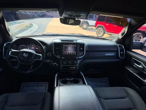 Used 2020 RAM 1500 Big Horn AWD/4WD image 11