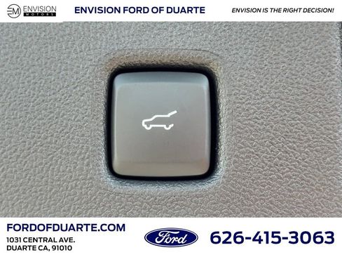 New 2025 Ford Escape SE image 14