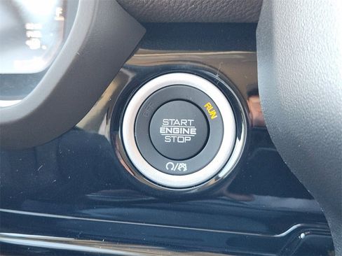 New 2026 RAM 1500 Laramie image 16