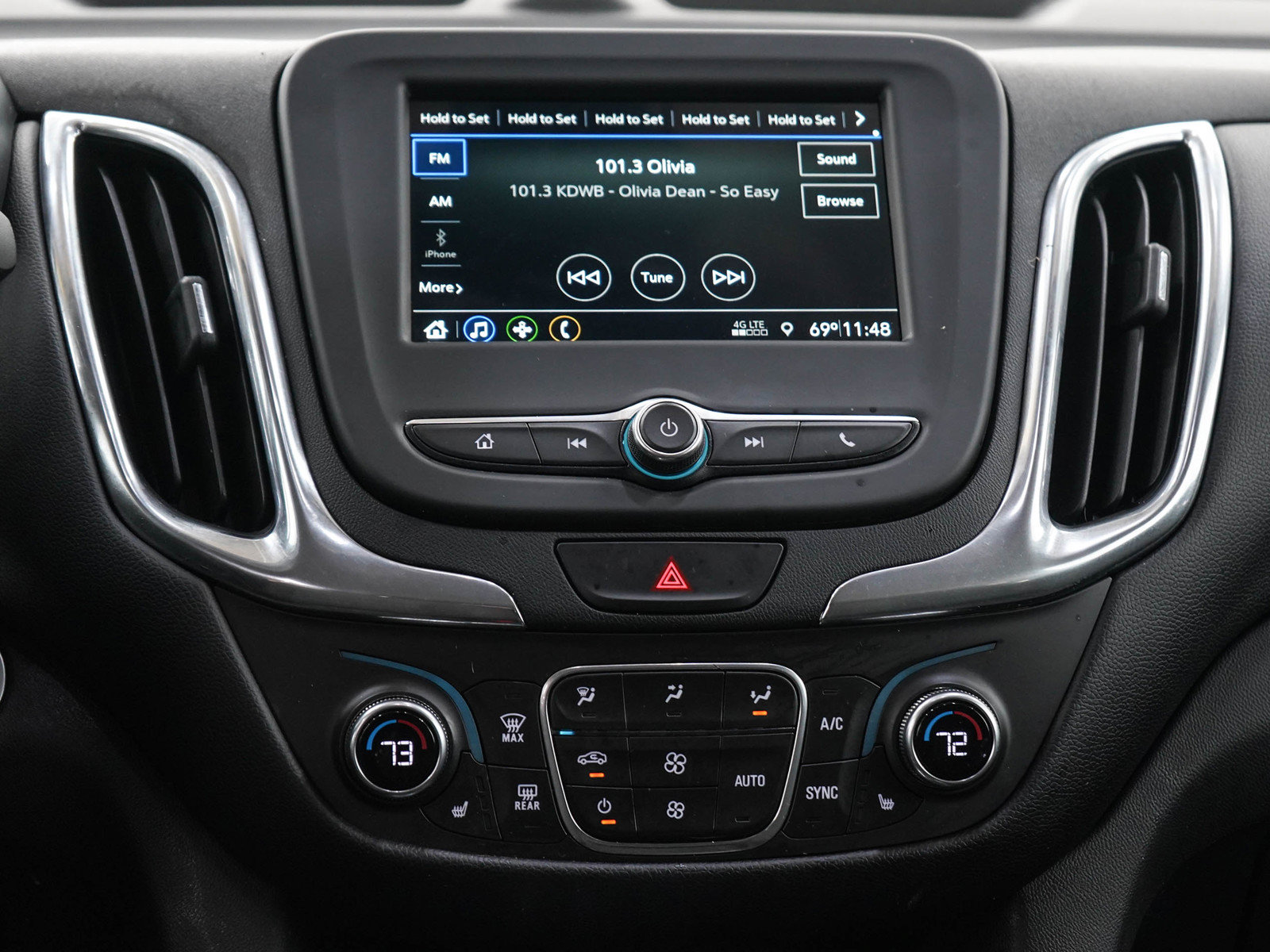 Used 2019 Chevrolet Equinox LT AWD/4WD image 18