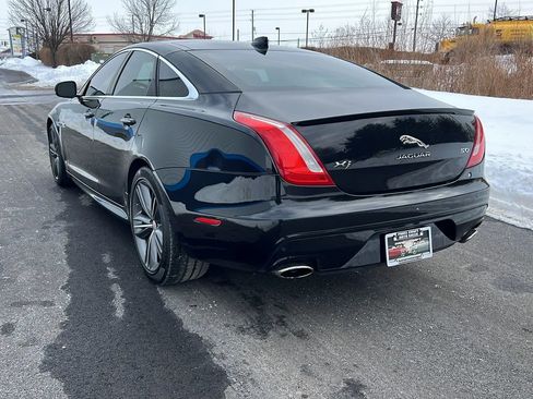 Used 2016 Jaguar XJ Supercharged RWD image 6