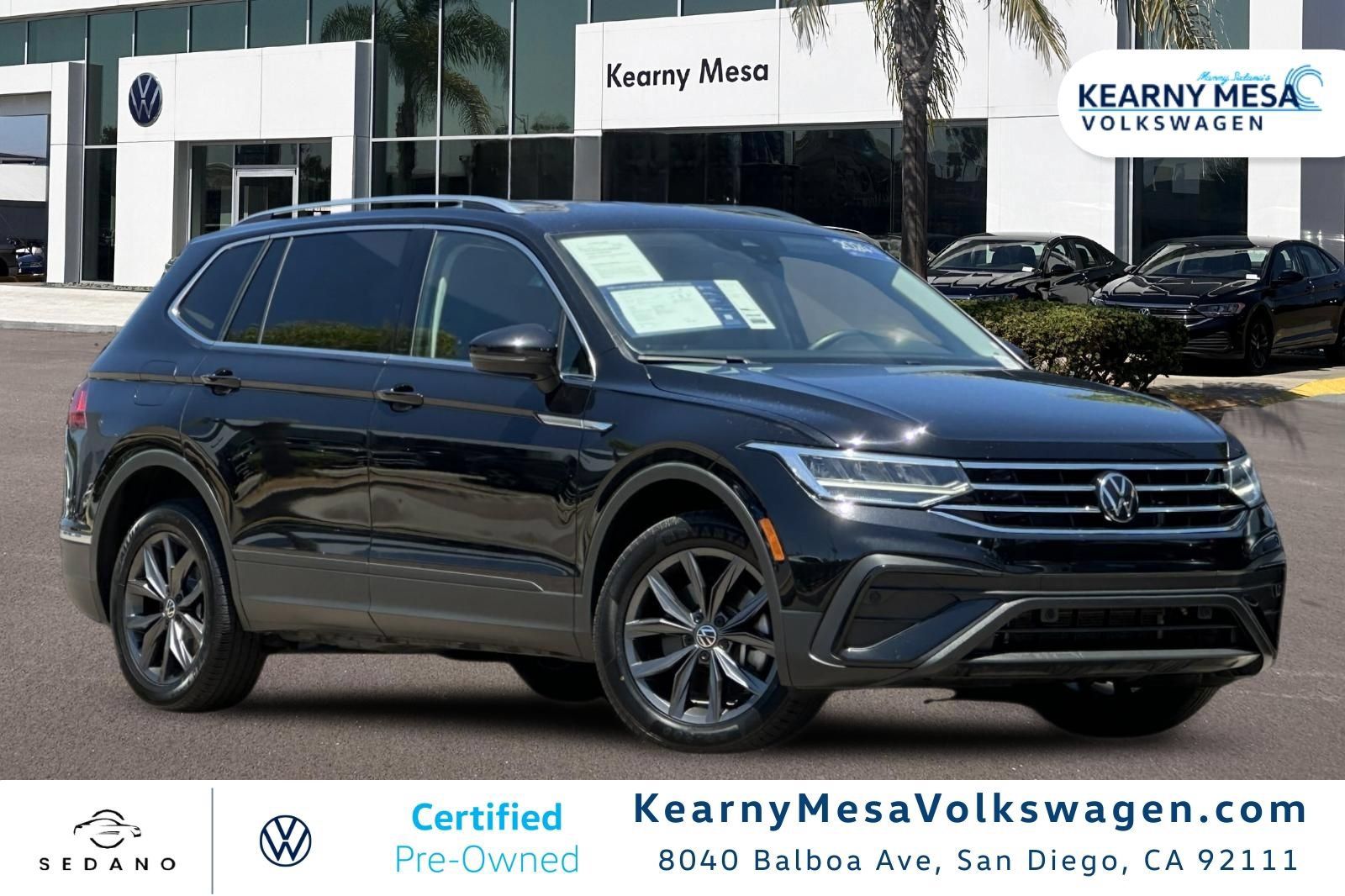 Used 2024 Volkswagen Tiguan SE FWD image 1