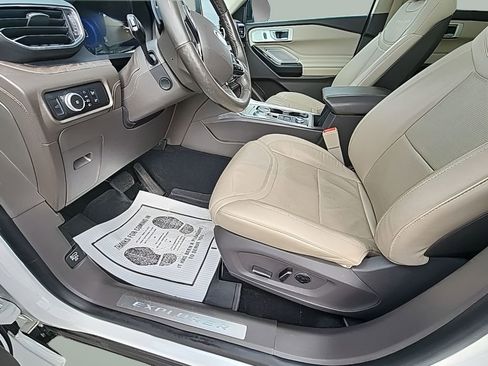 Certified 2020 Ford Explorer Platinum w/ Premium Technology Package AWD/4WD image 27