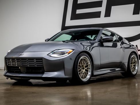 Used 2024 Nissan Z Performance w/ Floor Mat Package image 29