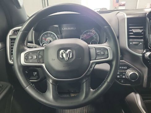 Used 2023 RAM 1500 Big Horn AWD/4WD image 32