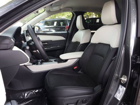 New 2026 MAZDA CX-5 Preferred AWD/4WD image 8