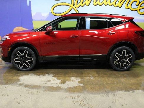 Certified 2023 Chevrolet Blazer RS w/ Driver Confidence II Package image 8