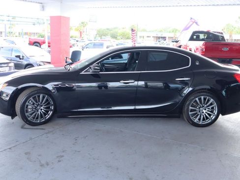Used 2018 Maserati Ghibli RWD image 8