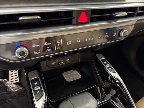 New 2026 Kia Sorento SX Prestige AWD/4WD image 41