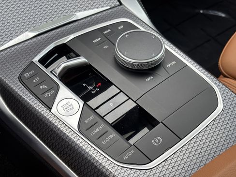 Certified 2025 BMW M440i image 12