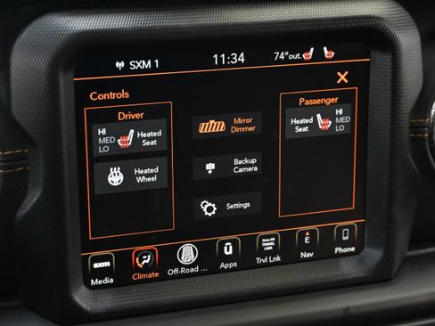 Used 2020 Jeep Wrangler Unlimited Sahara AWD/4WD image 17