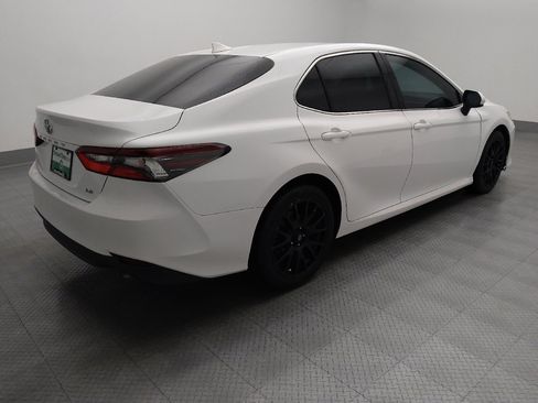 Used 2022 Toyota Camry LE FWD image 10