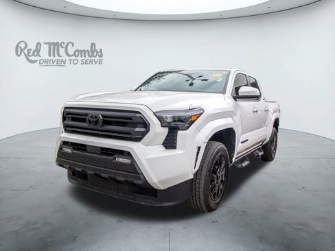 Used 2025 Toyota Tacoma SR5 image 1