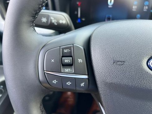 New 2025 Ford Maverick XLT w/ XLT Luxury Package image 18