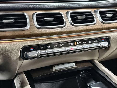 Used 2022 Mercedes-Benz GLE 350 image 22