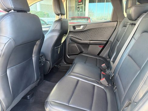 Used 2020 Ford Escape SEL image 25