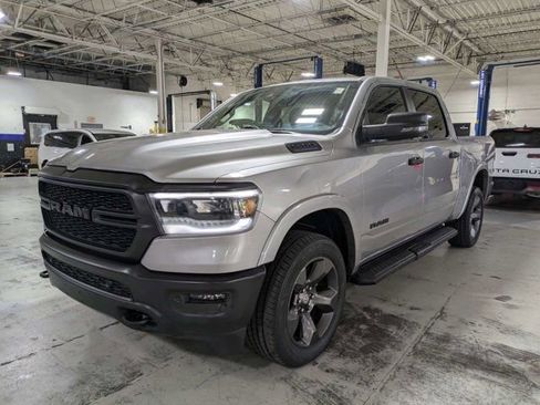 Used 2024 RAM 1500 Big Horn AWD/4WD image 7