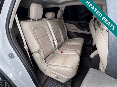 Used 2022 Lincoln Aviator Reserve w/ Elements Package Plus image 12