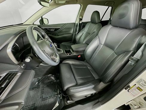 Used 2024 Subaru Outback Limited AWD/4WD image 29