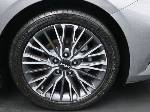 Used 2023 Kia Forte GT-Line w/ GT-Line Technology Package FWD image 25