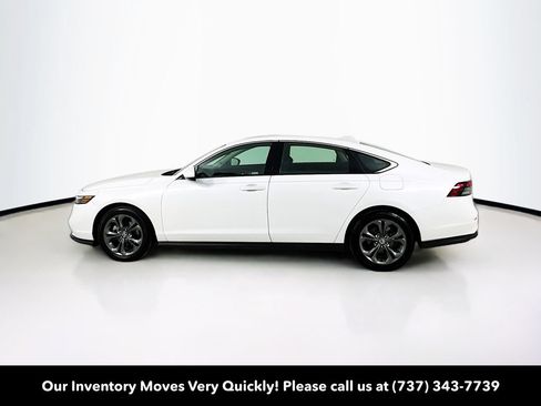 Used 2023 Honda Accord EX image 4