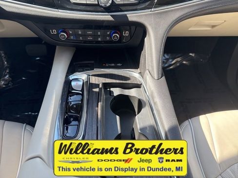 Used 2023 Buick Enclave Avenir w/ Avenir Technology Package image 21