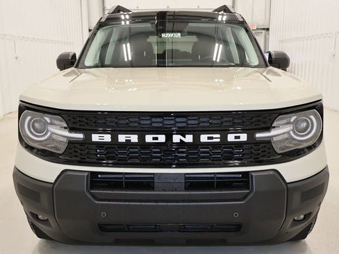 New 2025 Ford Bronco Sport Outer Banks w/ Outer Banks Tech Package+ image 3