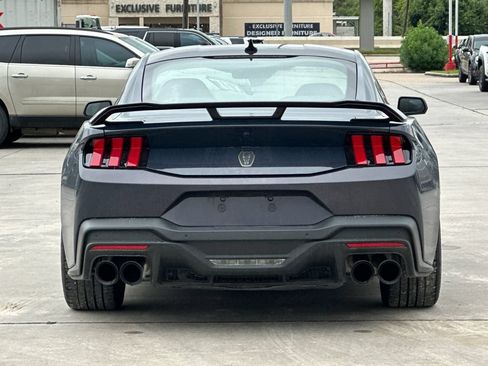 Used 2025 Ford Mustang Dark Horse RWD image 5