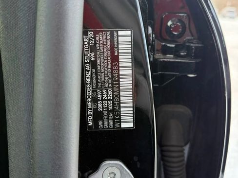 Used 2021 Mercedes-Benz CLA 250 4MATIC image 29