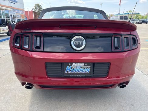 Used 2014 Ford Mustang GT Premium w/ Comfort Package RWD image 25