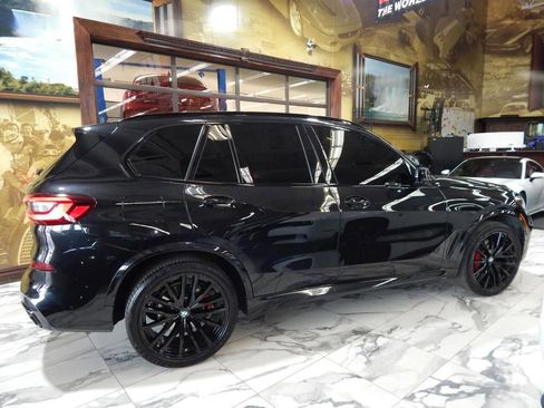 Used 2022 BMW X5 xDrive40i w/ M Sport Package image 5