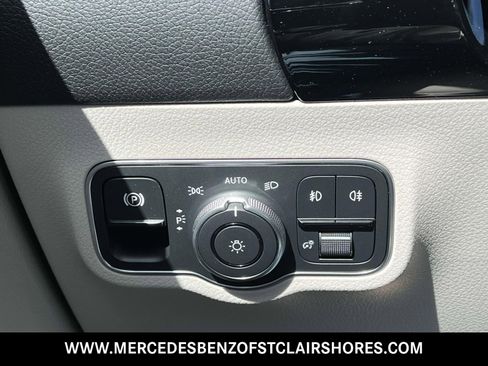 Used 2025 Mercedes-Benz GLA 250 4MATIC image 30