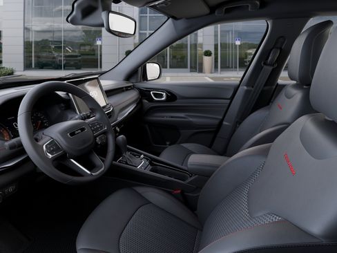 New 2026 Jeep Compass Trailhawk image 48