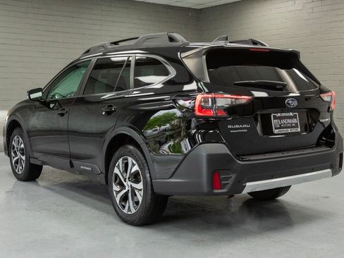 Used 2021 Subaru Outback Limited image 33