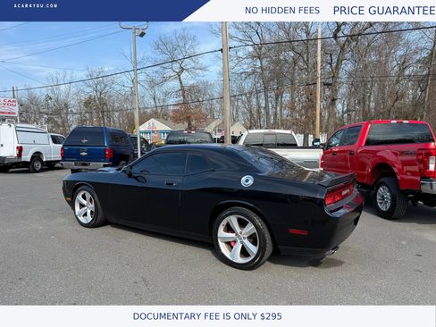 Used 2010 Dodge Challenger SRT8 w/ SRT Option Group II image 5
