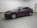 Used 2018 Ford Fusion SE w/ Fusion SE Technology Package image 2