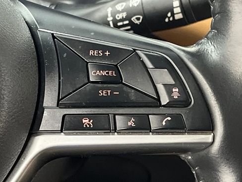 Used 2022 Nissan Sentra SV w/ SV Premium Package image 35