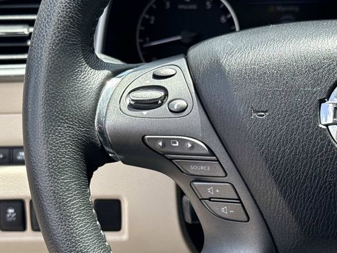 Certified 2019 Nissan Murano Platinum FWD image 32
